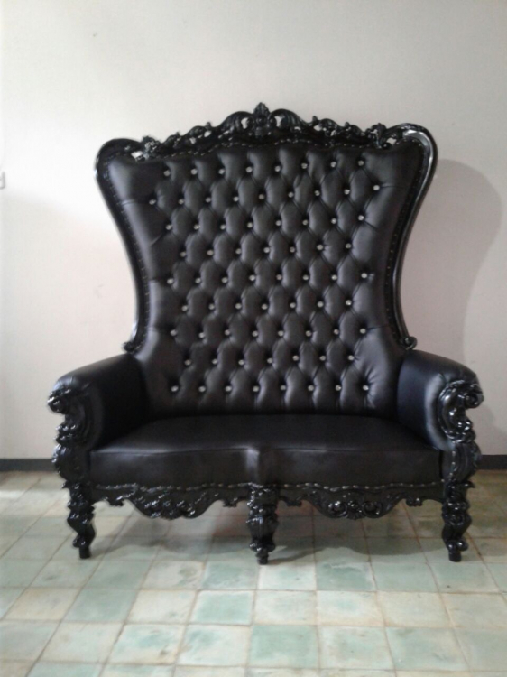 Black Regal Throne Loveseat Throne Chairs