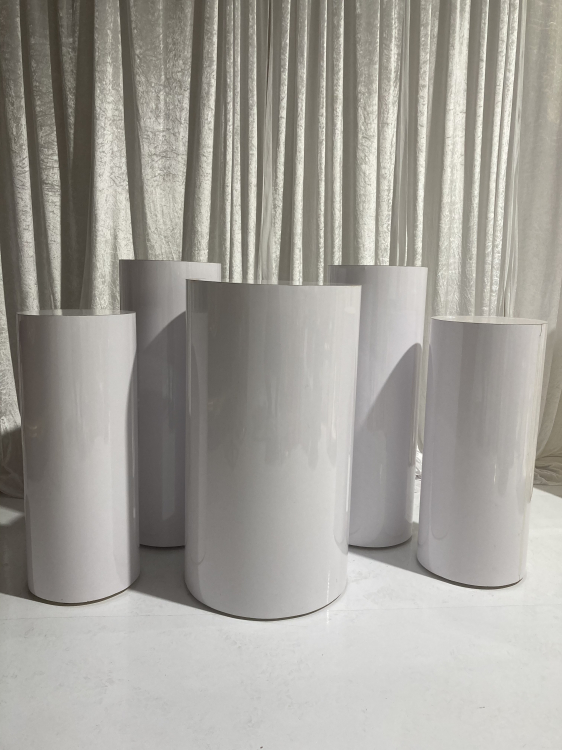 5pcs White Cylinder Pedestals