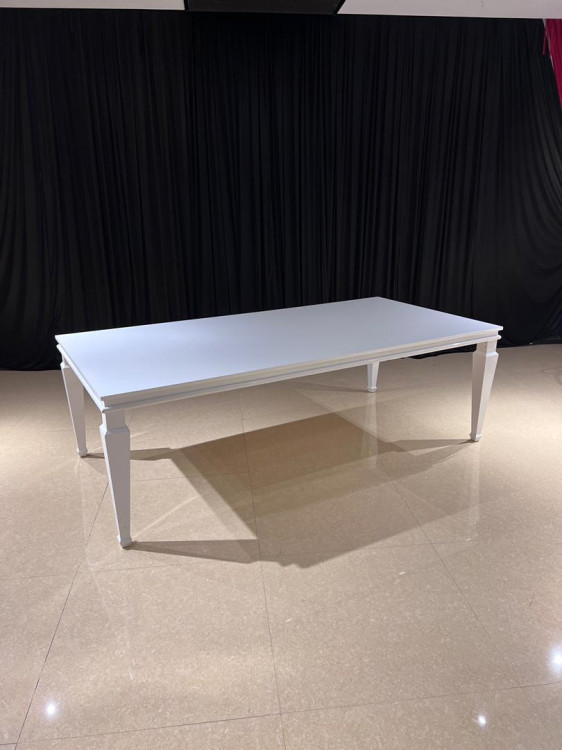 Porcelain White Table